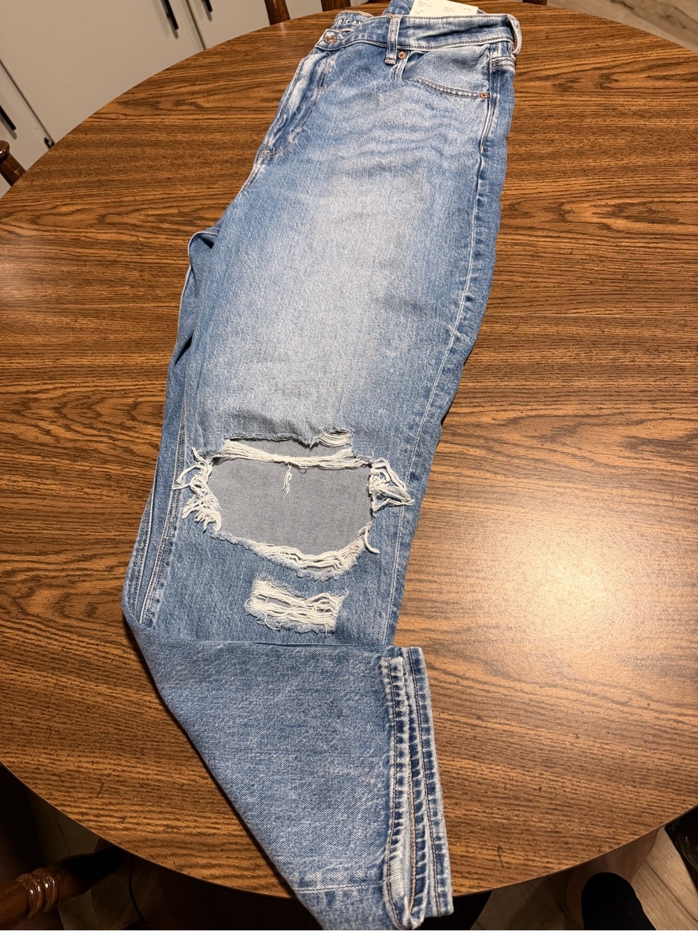 American Eagle Outfitters Light Blue Distressed Boyfriend Jeans